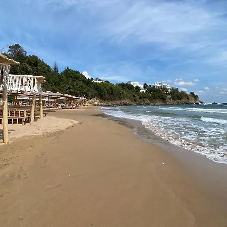 Atia Resort Paradiso アパート チェルノモレツ